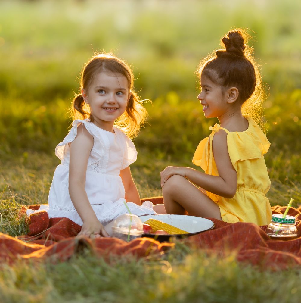 Summer Picnics with Toddlers: The Ultimate Guide